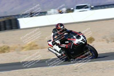 media/Jan-08-2022-SoCal Trackdays (Sat) [[1ec2777125]]/Turn 15 Inside (950am)/